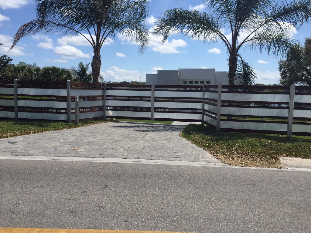 Winter Haven modern fence | Gate Tech Inc. | Custom Driveway Gates